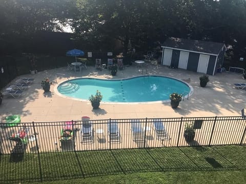 PropertyImg1