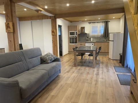 living room - dining room - kitchen