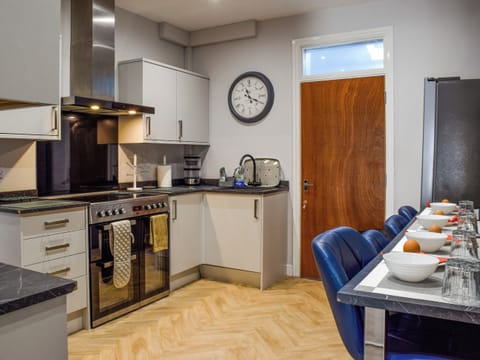 Kitchen | The Sandcastle, Blackpool