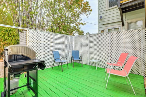 Palmetto Vacation Rental | 2BR | 1BA | Stairs Required | 1,400 Sq Ft