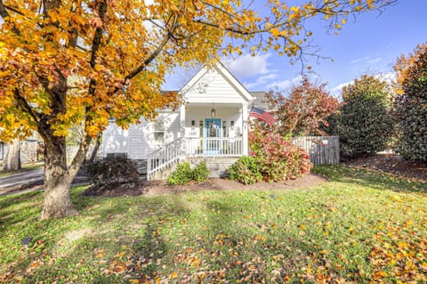 Welcome to Maple Tree Cottage