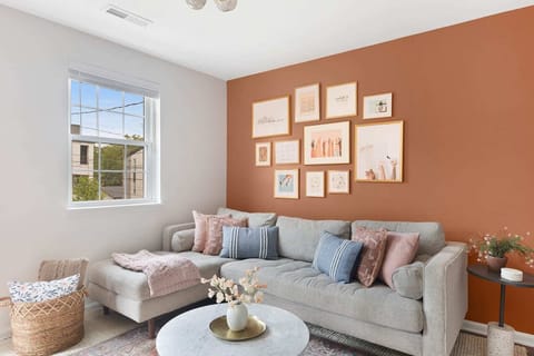 Living Room with Elegant Décor and Natural Light