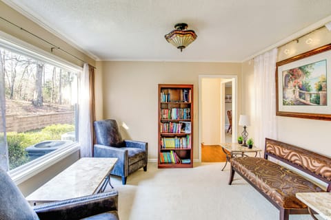 Sitting Room | Selfie Wall | 1st Floor