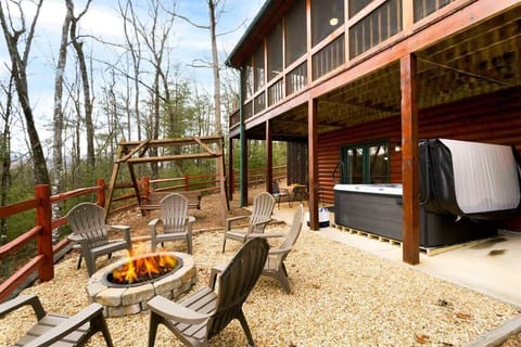 BACKYARD CORNER VIEW