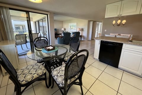 Additional Dining table for 4