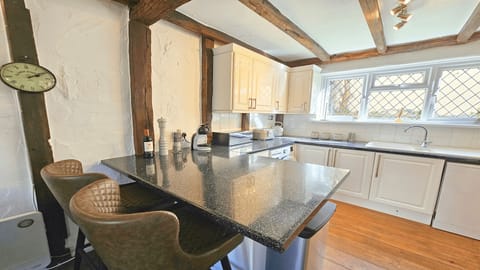 kitchen with breakfast bar