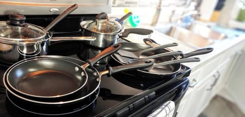 Full kitchen utensils for long term stay/ travel nurses.