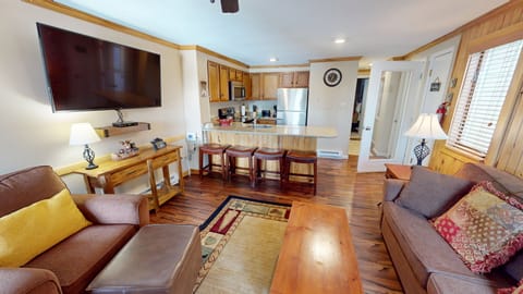 Indoors, Furniture, Living Room, Home Decor, Couch