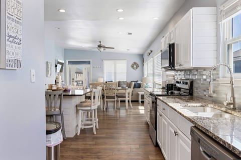 Kitchen - Stainless Steel Appliances