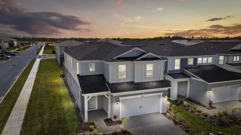 16007 Sandy Cliffs Drive (1).jpg