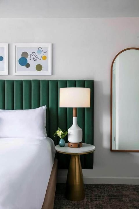 Unit with King bed. Exact unit will be assigned upon arrival. Views, colors, and decor may vary.