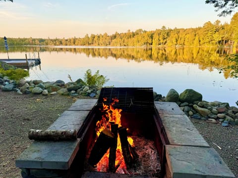 Large firepit with grill for cooking. Beautiful lake views. 