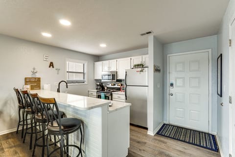 Kitchen | Cooking Basics | Spices | Dishware/Flatware | Trash Bags/Paper Towels