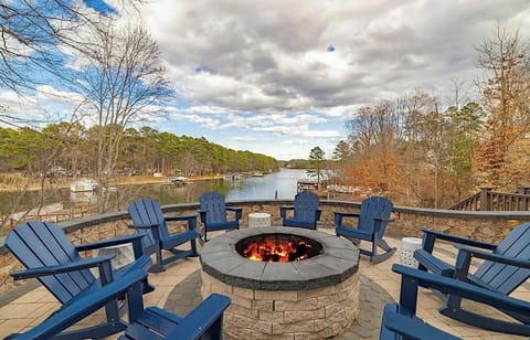 Fire pit for cool nights or smores