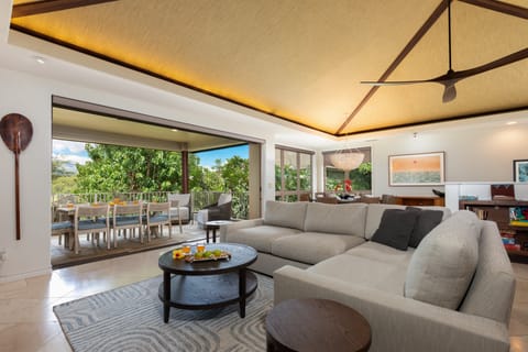Welcome to Ohana Time - one of closest homes to KaMilo pools