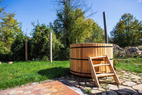 Japanese bath which costs 80 euros per use