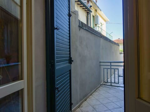 Swimming Pool, Outdoor Furniture, Resort, Sunlounger, Shade, Hotel, Resort Town, Thermae, Eco Hotel, Umbrella