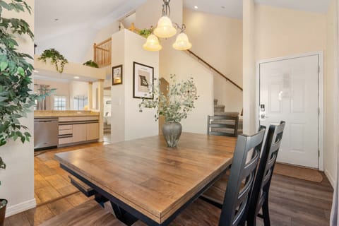 Make mealtime memories together at the dining table, seating 6