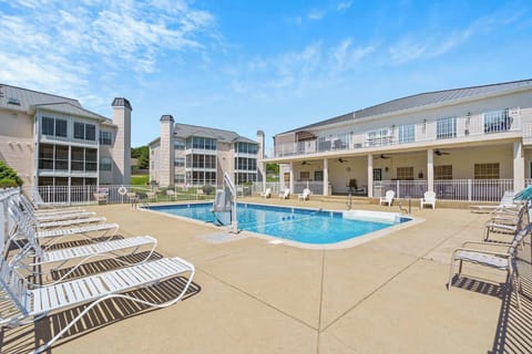 Meadow Brook Resort Getaway Apartment in Branson