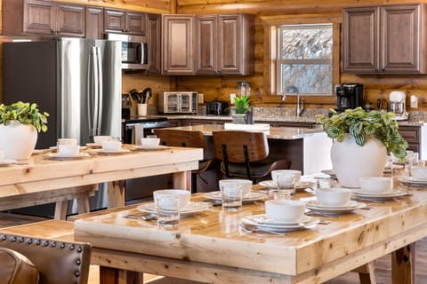 Where meals and memories are made.