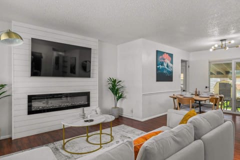 Open concept living and dining area.