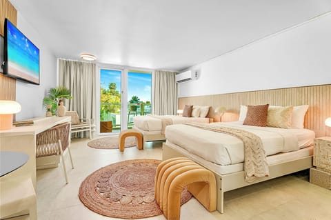 Delux Double Room » Cabaña Lanaī @ The Beach