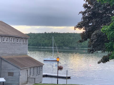Spectacular harbour view!