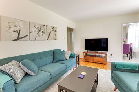 Middle River Vacation Rental | 2BR | 2BA | 1,400 Sq Ft | 4 Steps to Enter