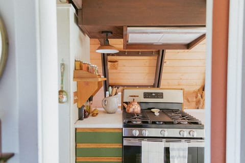 Fully stocked kitchen with gas stove