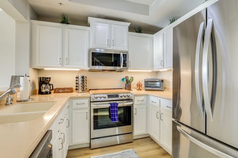 Kitchen | 2nd Floor | Cooking Basics | Dishwasher | Blender