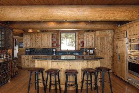Bar Top Seating for Five People | Main House | Main Level