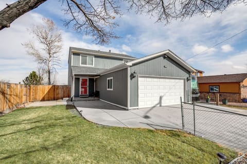 Denver Vacation Rental | 3BR | 1.5BA | 1,500 Sq Ft | 2 Steps to Enter