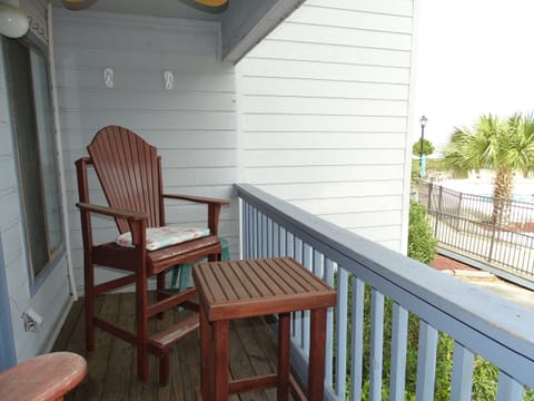 Mermaid Memories - Comfy furniture on the balcony.