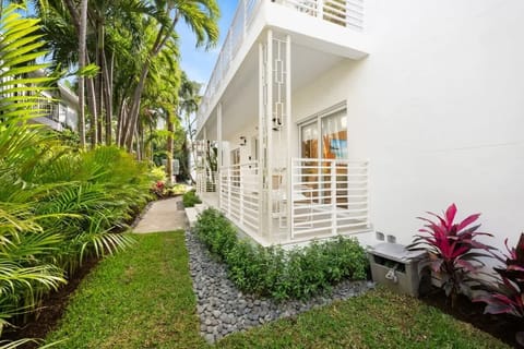 Striking architecture that seamlessly blends modern sophistication with timeless elegance.