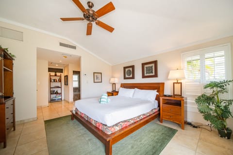 Bedroom with King bed