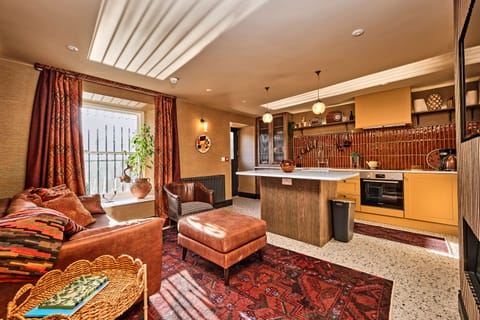 Kitchen dining living