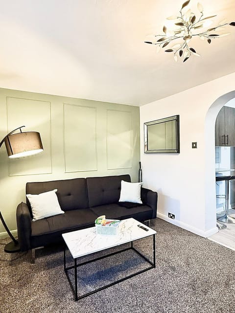 Living Room / Lounge