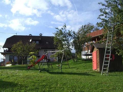 Apartment Friedrich - Farmhouse apartments BAUERRUPP Farm Stay in Carinthia, Austria