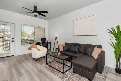 06-The-Hideaway-Unit-1182-6