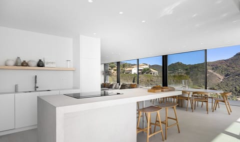 c0a27221-a2d0-4394-a7f2-002c235d654c