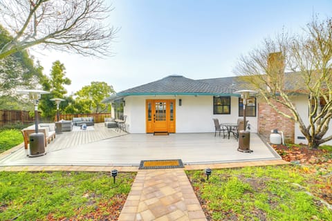 Aptos Vacation Rental | 2BR | 2BA | Step-Free Access | 1,750 Sq Ft