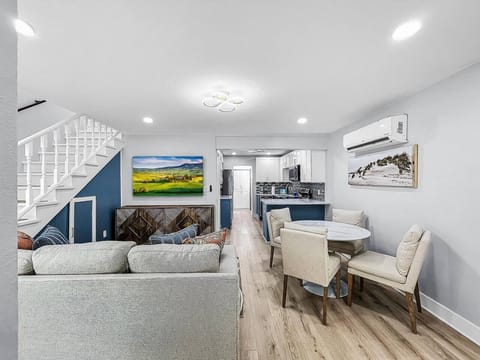 e8f91f5c-16e6-41f1-aa73-8a50deda1e5f