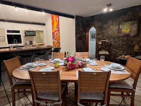 IMG_1341 salon y barra