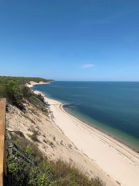 Bluff-top beach views a short walk from the cottage