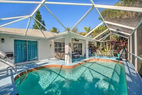 Private Pool Views