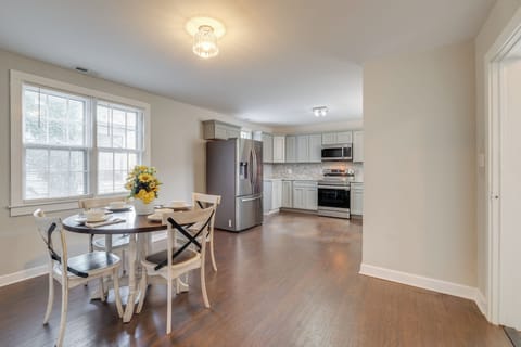 Kitchen | Dining Area | Cooking Basics