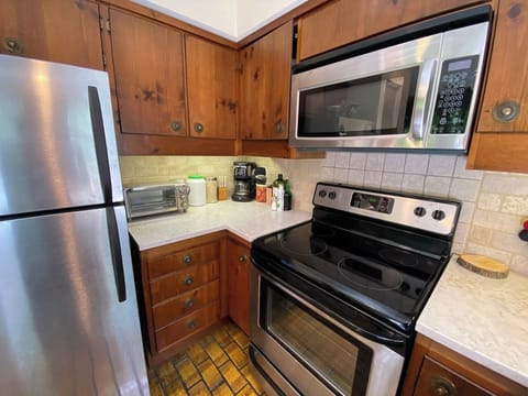 Cook up a storm, or just heat up leftovers—either way, this kitchen’s got you covered!