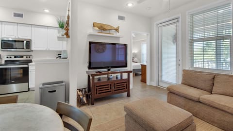 Village Blue Mountain 626 - Living area