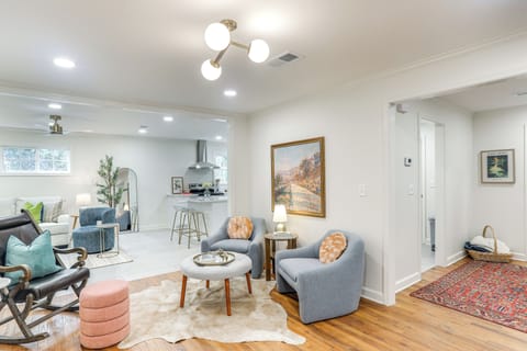 Oxford Vacation Rental | 3BR | 2BA | 1,800 Sq Ft | 5 Steps to Enter