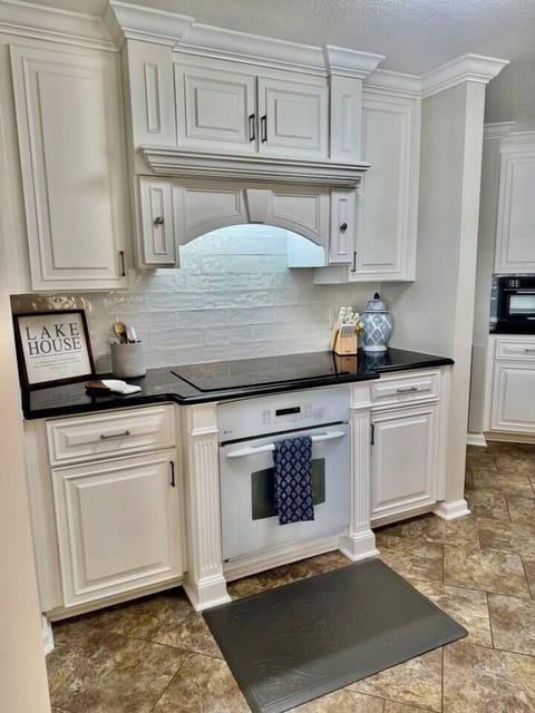 918ed0c8 e0ae 4d84 a27e ffd17aa21f3a